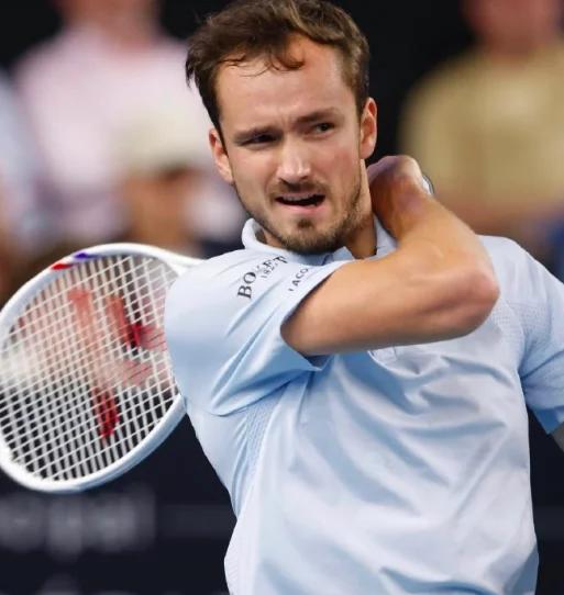 爱游戏入口-德国网球队逆转澳大利亚网球队，梅德韦杰夫爆发神勇