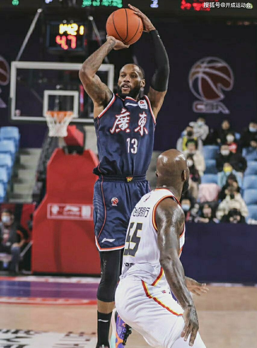 包含吉林队险胜雷霆,易建联刷新纪录的词条 包含吉林队险胜雷霆,易建联刷新纪录的词条