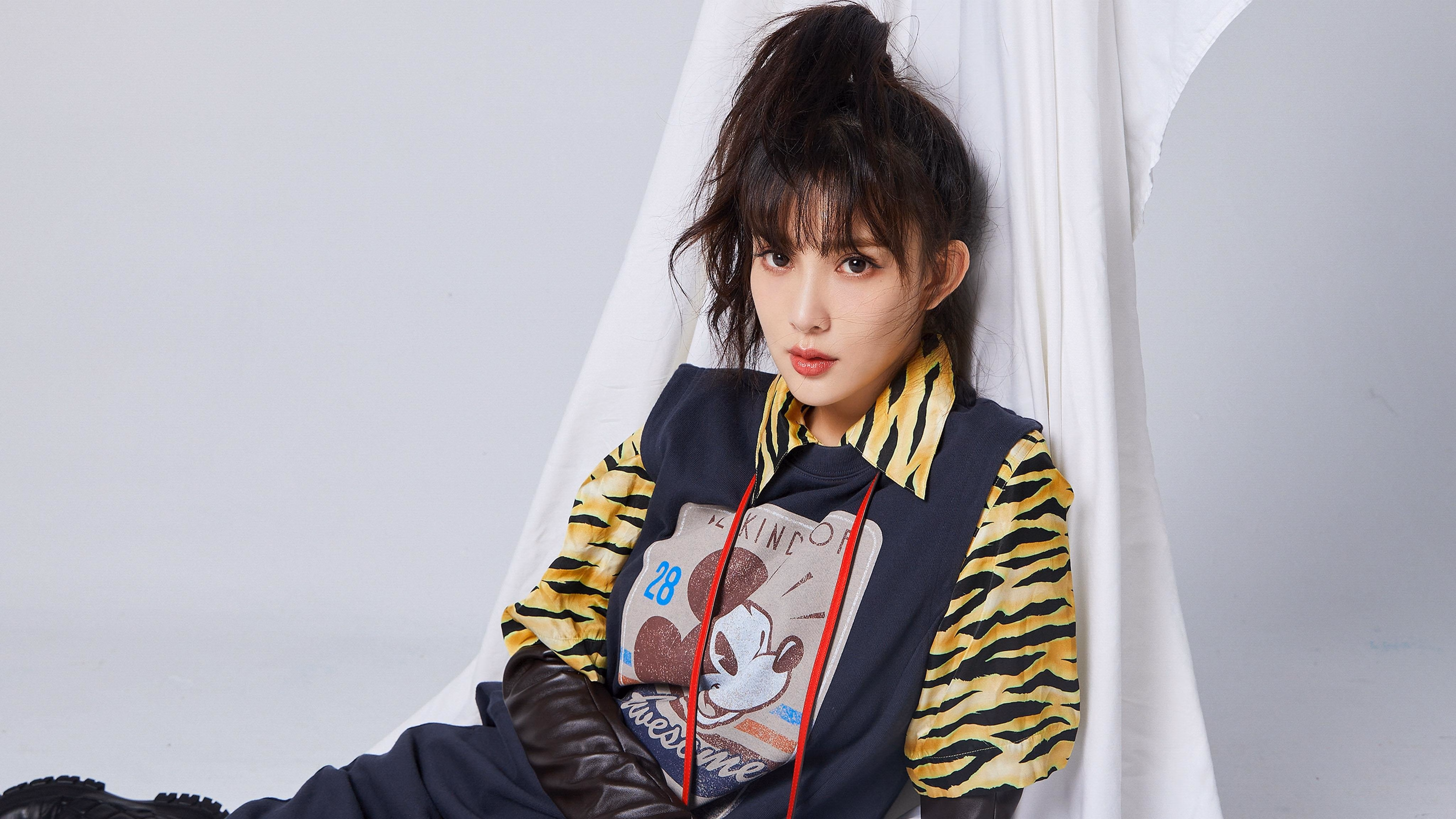 爱游戏体育-带队，沉默指挥与风暴中心