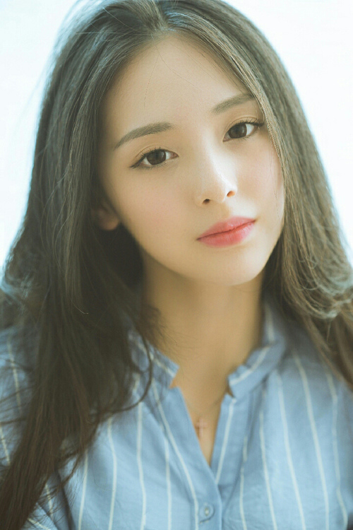 爱游戏官网-唯一性的双重奏，足球险胜与乒乓扛起的跨界启示