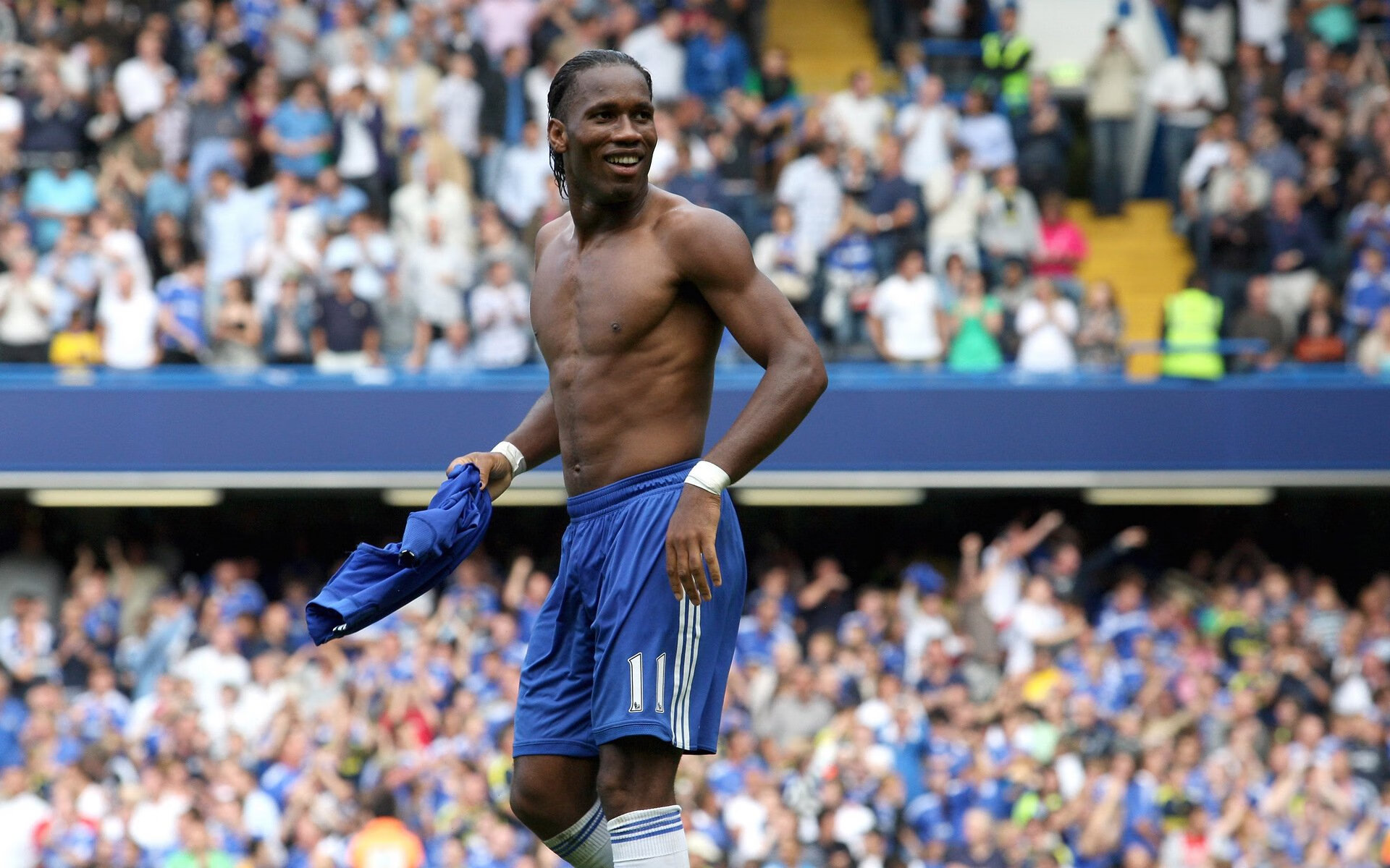 当欧洲金球降临南美,本泽马在秘鲁vs委内瑞拉中的大师课